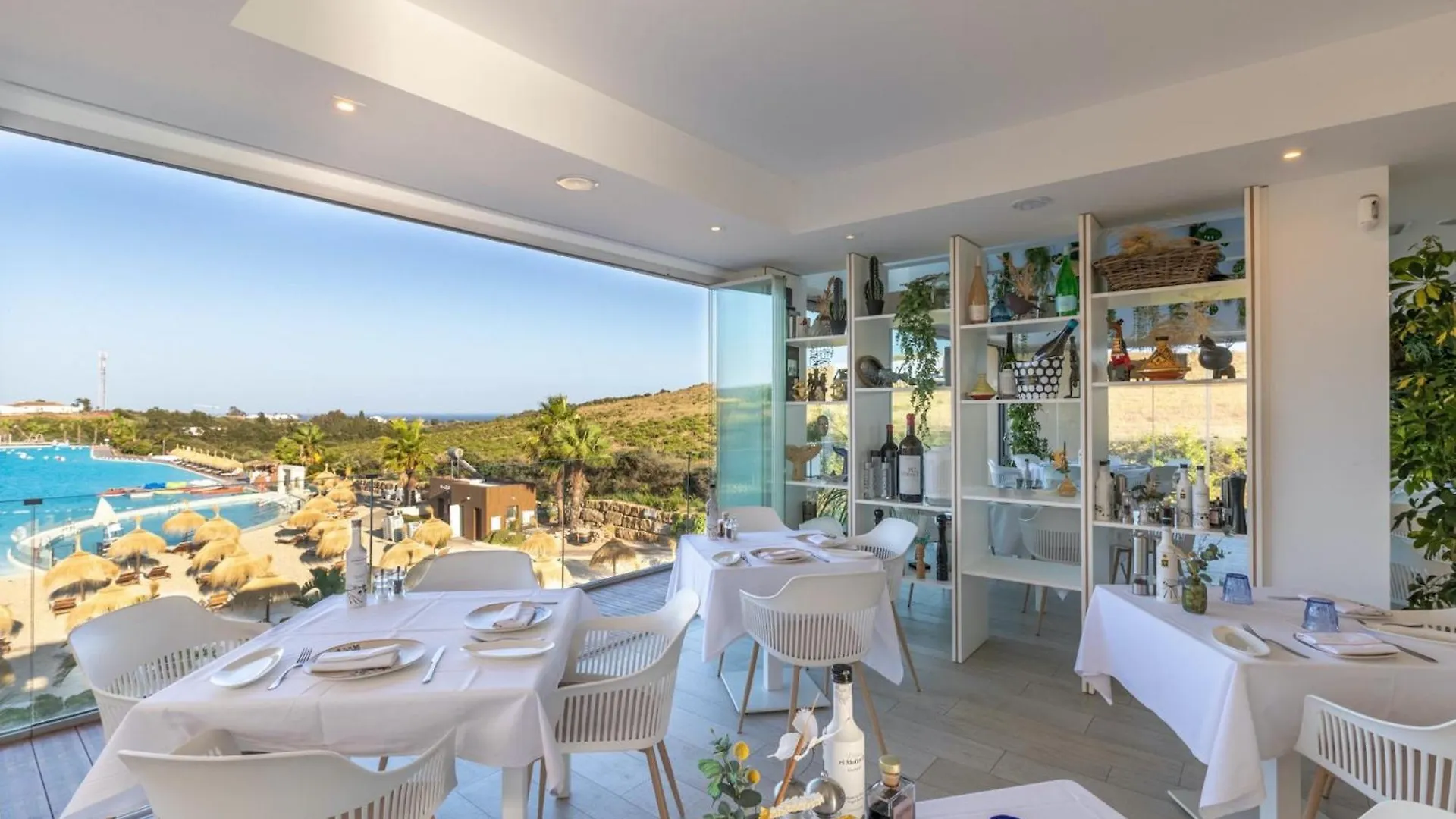 Al-401 Apartment In Alcazaba Lagoon Estepona